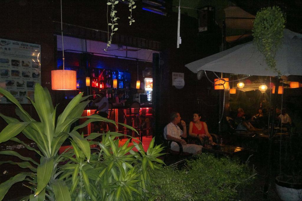 White River II Hostel Phnom Penh Exterior photo