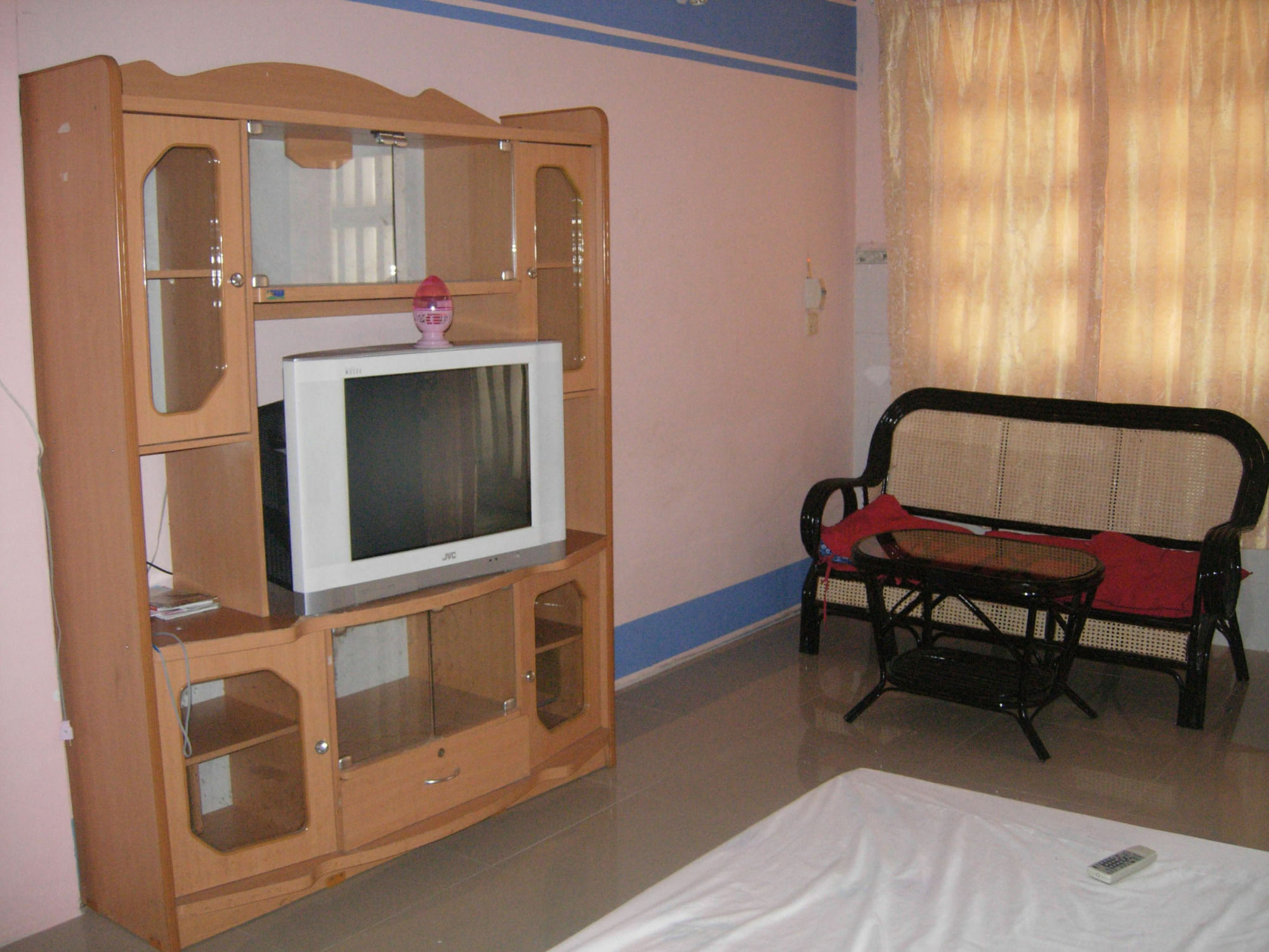 White River II Hostel Phnom Penh Exterior photo