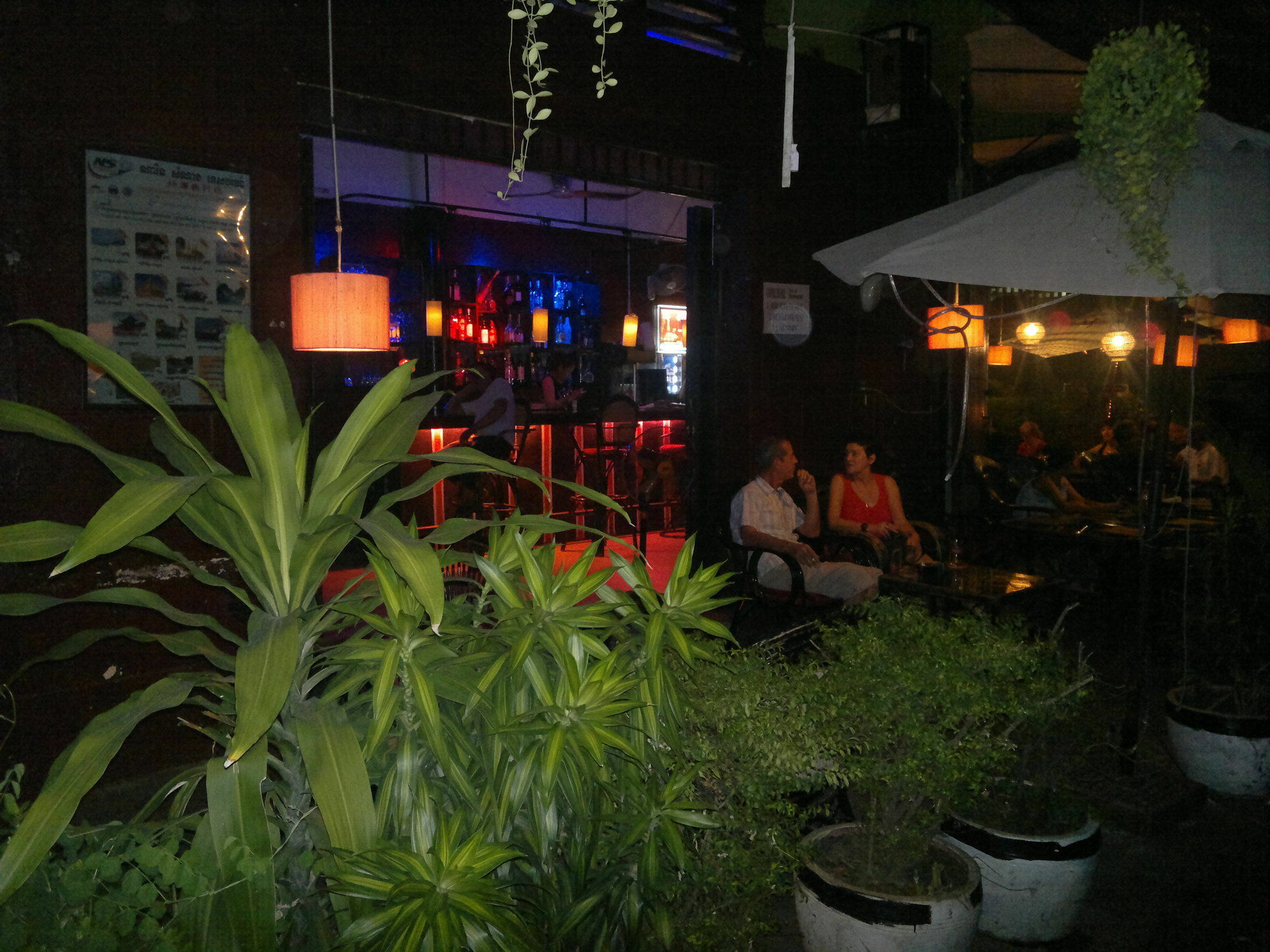 White River II Hostel Phnom Penh Exterior photo
