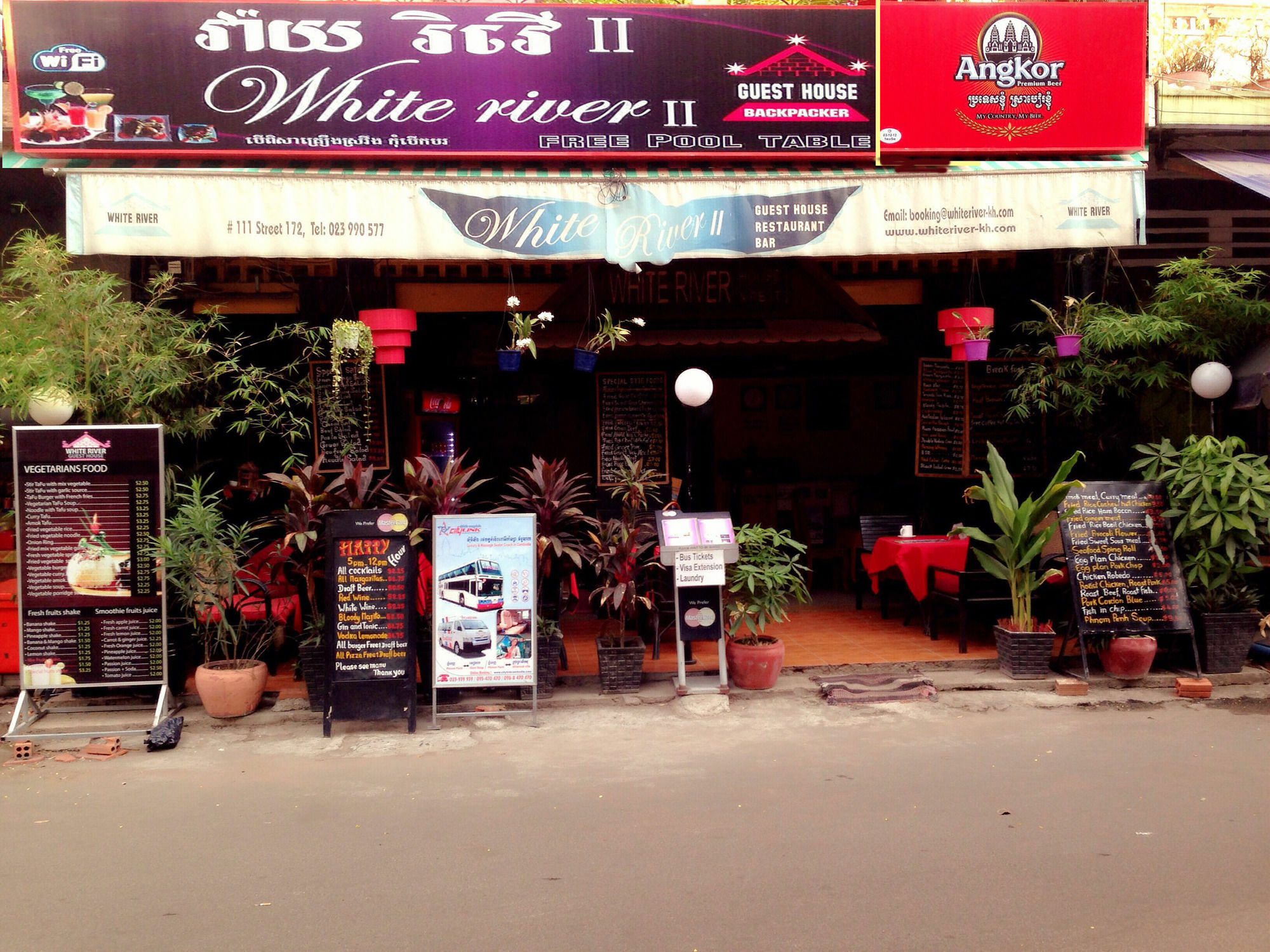White River II Hostel Phnom Penh Exterior photo